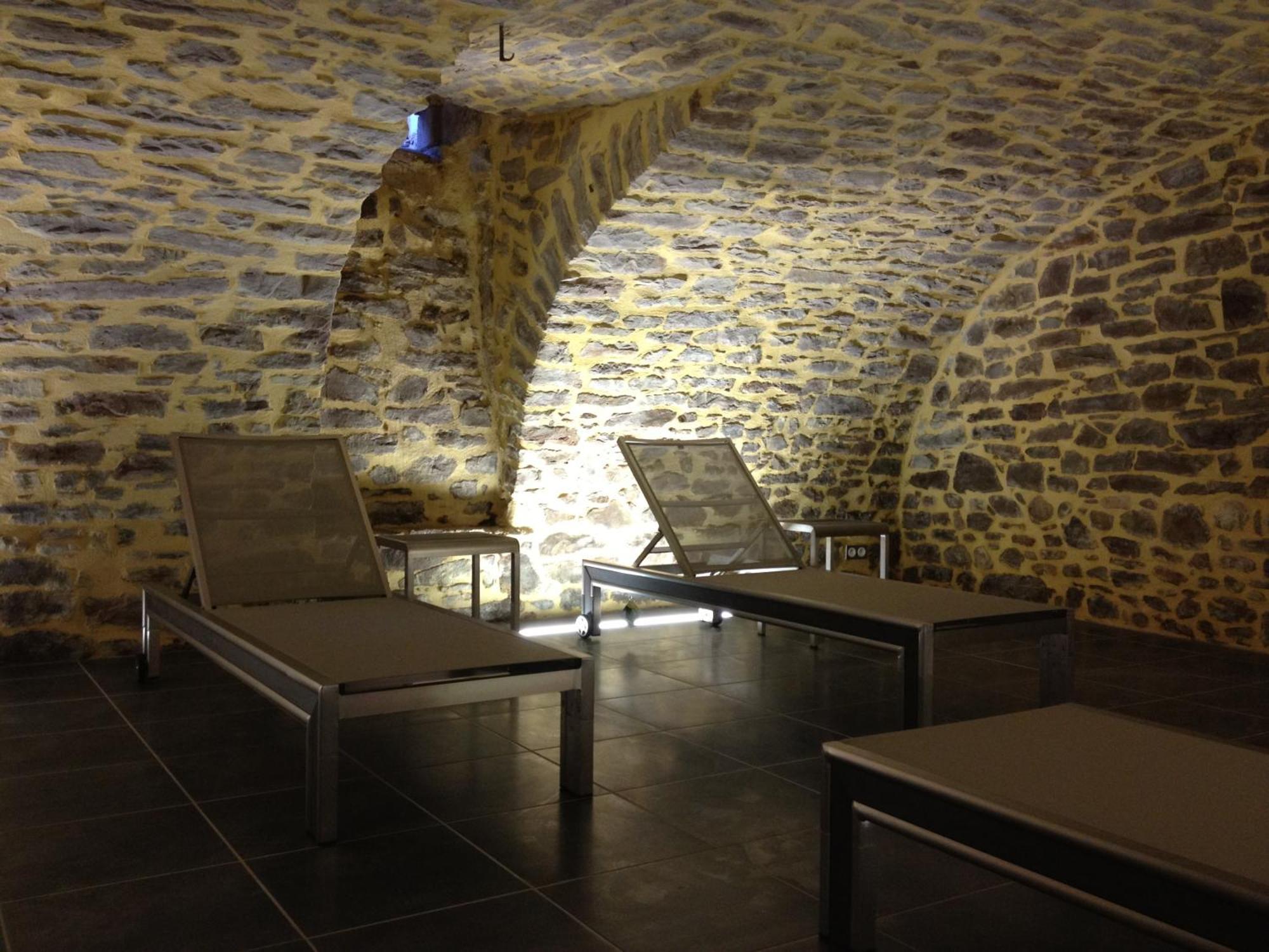 Le 1837 Aparthotel Saint-Affrique Kültér fotó
